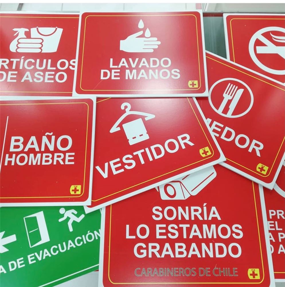 Señalética Farmacias La Rebaja